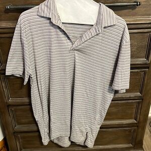 Men’s stripped golf shirt